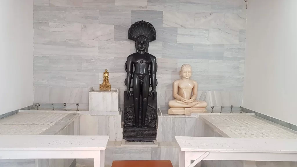 Digambara Jain Temple, Khandagiri, Bhubaneswar, Odisha