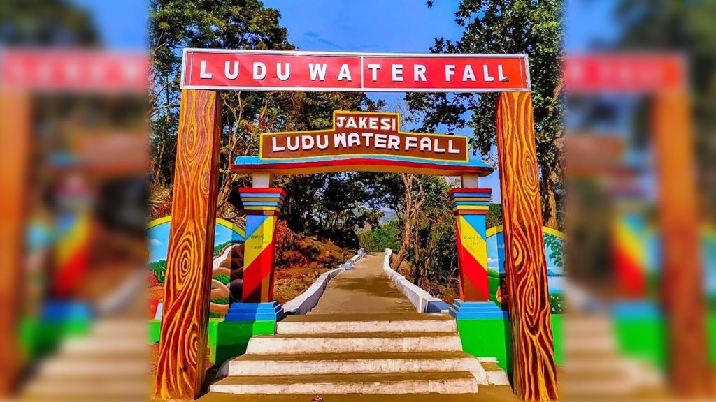 Ludu Waterfall, Phulbani, Kandhamal, Odisha Ludu Waterfall, Phulbani, Kandhamal, Odisha